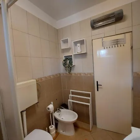 Apartments Kurtov باكوشتاني
