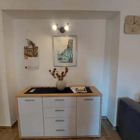 Apartments Kurtov
