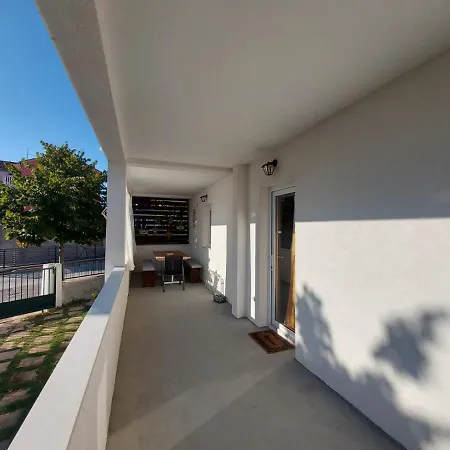 Apartment Apartments Kurtov *