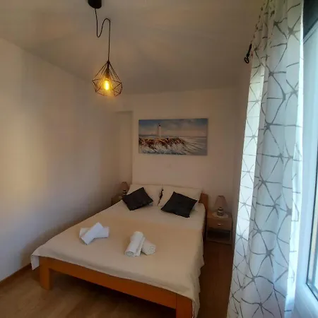 Apartments Kurtov Apartment Pakoštane